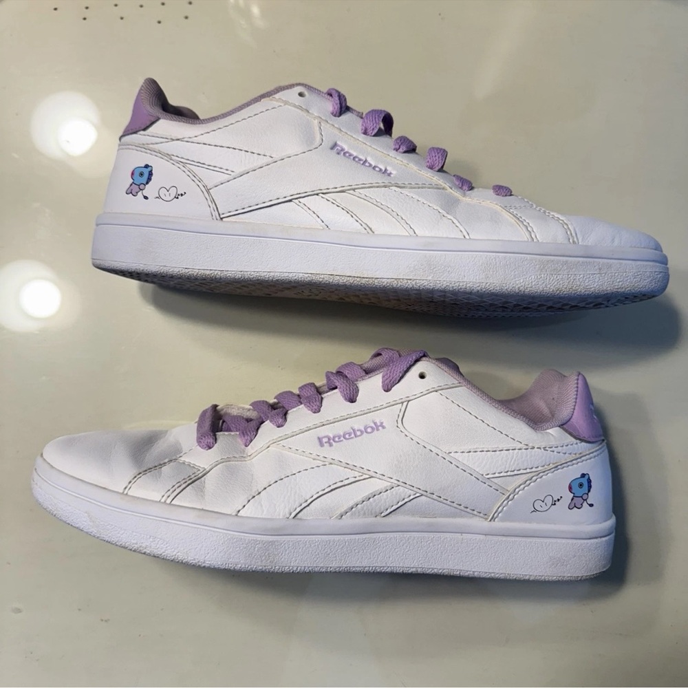 Reebok BT21 Mang Collab Women’s 6.5 Casual Sneaker Purple And White